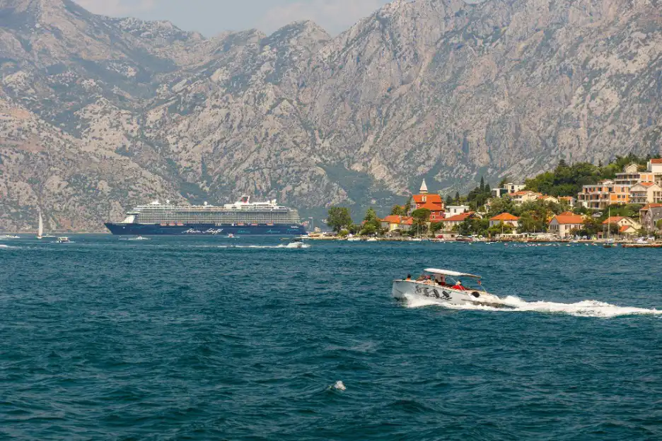 What to See in Montenegro in One Day: 4 Unmissable Routes