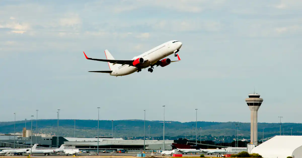 Air Montenegro: ваши ворота к знакомству с Черногорией