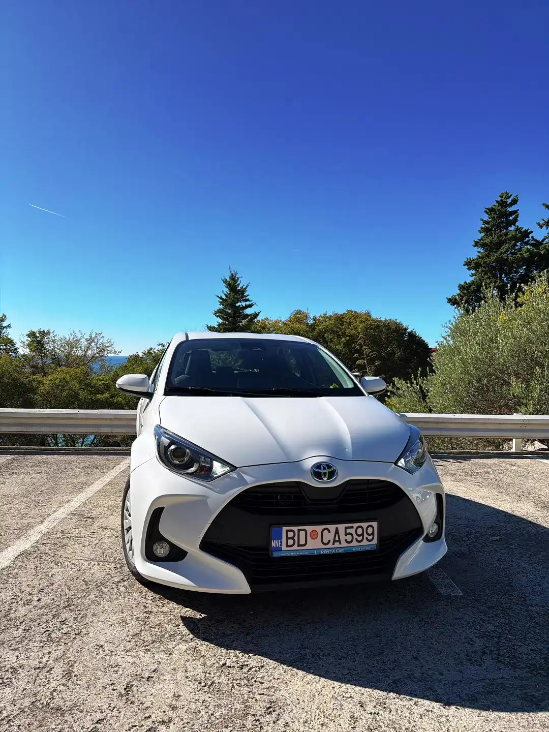 Toyota Yaris 2022 BDCA599 2022 for rent in Montenegro