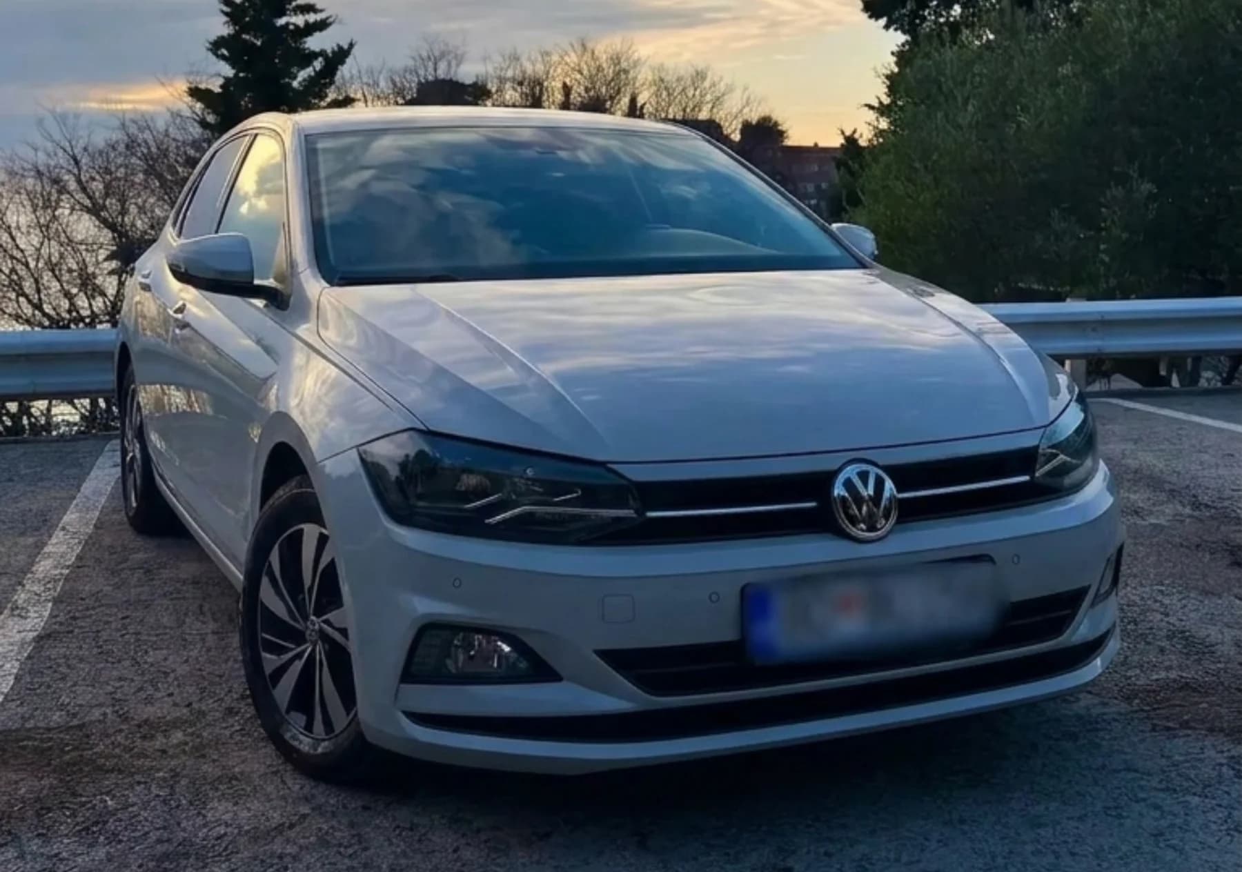 VW Polo Grey BDBT947 2018 for rent in Montenegro