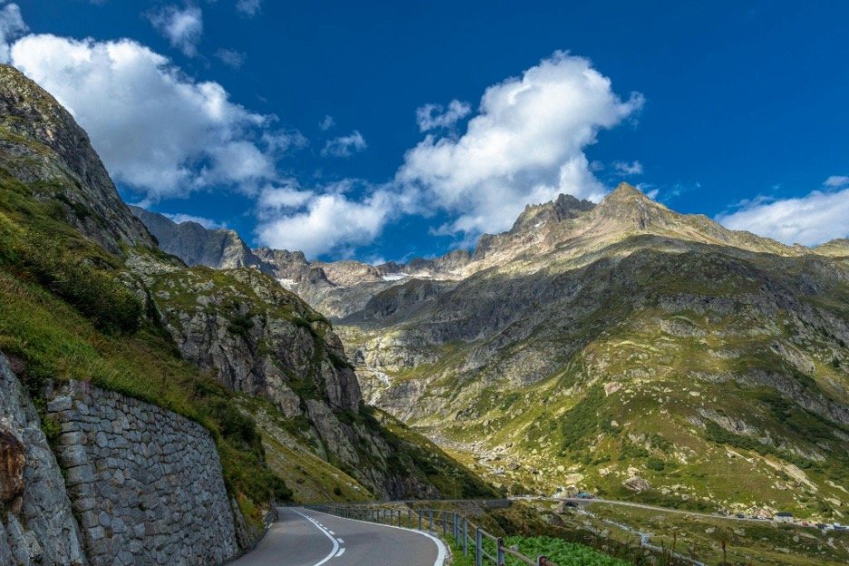 Driving in Montenegro